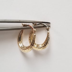 5/8" Estate 10k Yellow Gold Small Twist Cut Hoops Earrings Wheat Design G172