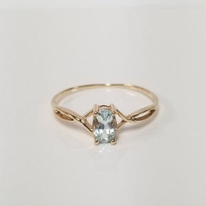 Ring Size 7 Estate 14k Yellow Gold Natural Ocean Blue .50ct Aquamarine Filigree Ring Antique Band G52