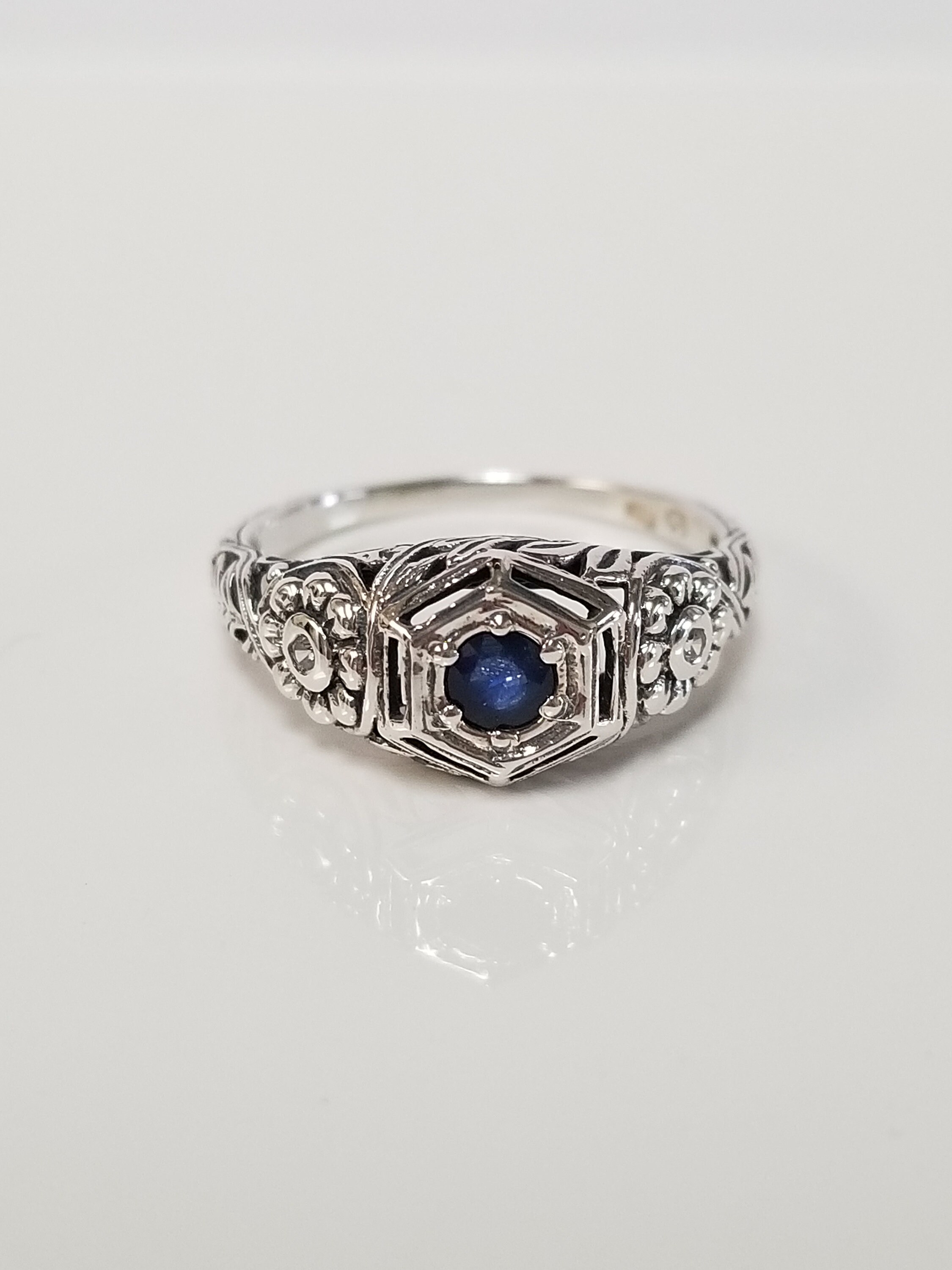 Sweet Blue Diamond Ring プラチナ Sweet Blue Diamond スウィートブルーダイヤモンド/結婚指輪