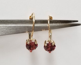 5/8" Estate 14k Yellow Gold Natural Heart 1ct Garnet Dangle Lever Back Earrings .50ct G401