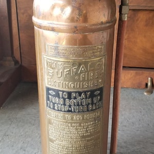 Estate Antique The Buffalo Fire Applicance Corp Water Extinguisher Pump Nozzle Copper Brass 2.5 Gallons