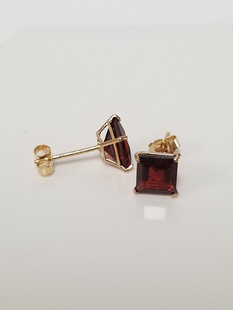 5mm Estate 14k Yellow Gold Red 1ct Natural Garnet Studs Earrings Stud G161 image 7