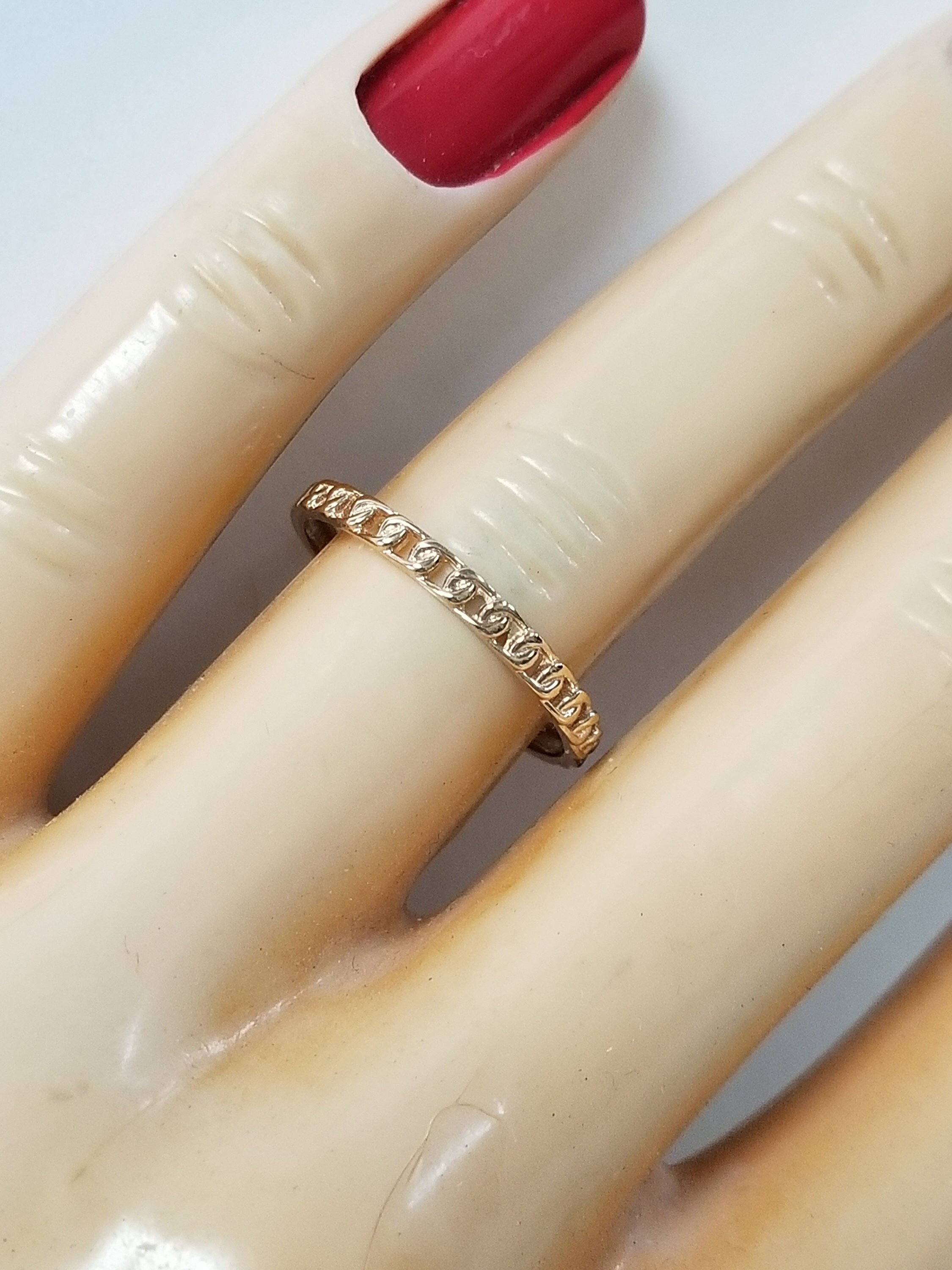 Size 7 Estate 14k Rose Gold Chain of Love Stack Wedding Ring