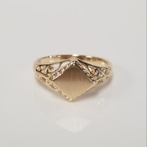 Sale Size 5.25 Estate 14k Yellow Gold Monogram Ring Signet Initial Midi Flower Pinky Polished or Unpolished G361