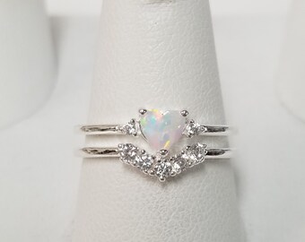 Taille 6 7 ou 8 Estate Sterling Silver 925 Heart Fire .35ct White Opal Cz Diamond Birthstone Promise Ring GQ17-1