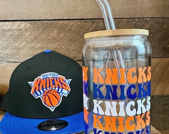 NY Knicks Glass Cup, Knicks Cup, Glass Cup Straw and Lid, Glass Cup, Knicks Groovy Font, Knicks Fan Gift, NY Knicks Basketball, Knicks Fan