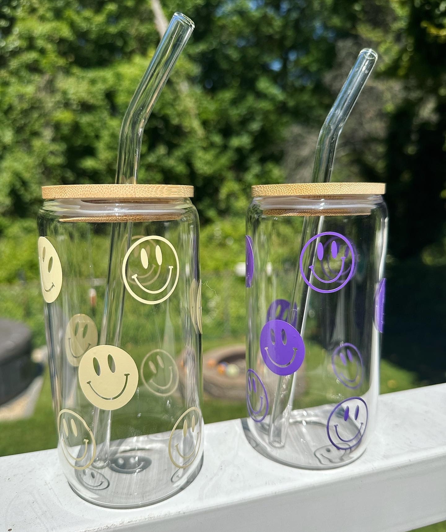 Smiley Face Cups, Glass Cups with Straw and Lid, Smile Cricut Cups, Personalized Smile Cups, Happy Face Cups