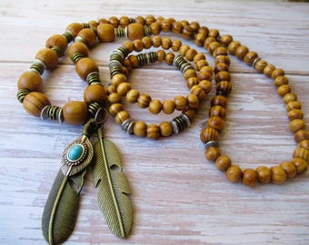 Boho Feder Anhänger Halskette Armband Set: Chunky Holzperlen