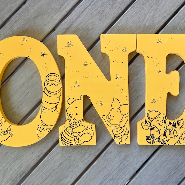 Letras delineadas pintadas *sin rellenar*