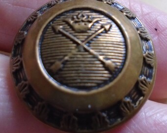 2 Crown British engraved emblem Plastic Bronze Tone Color Button Shank