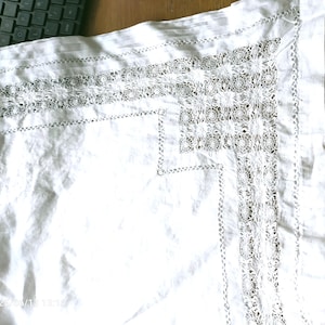 antique 1800s  Irish linen  and cotton  table cloth &  drawn thread work LACE EDGE. 38&quot; X 34 &quot;  perfect condition Gift for her linen 52