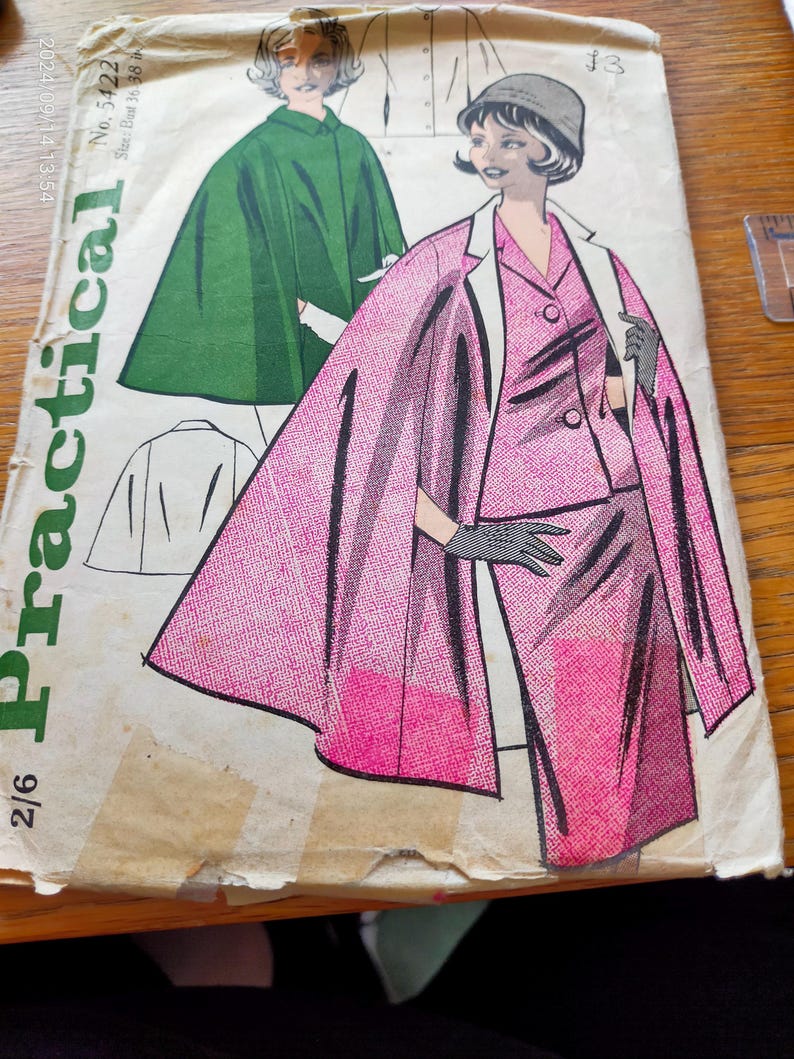 1950s Fully Lined Cape Can Use 2 Contrast Colours With Pockets