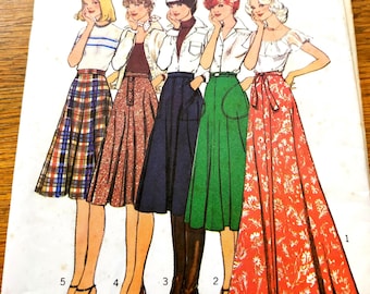 5 different lengths flared skirt, 1 has a tie waist 1970s cut Vintage Sewing pattern Style 1634 Size 12 Hip 36 " SP709