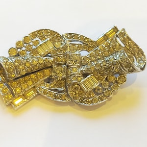 Rare 1920s art deco marcasite flower & leaf design duette dress clip.