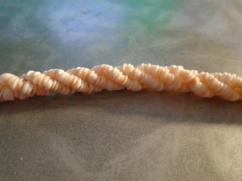 Twisted and nothing missing 1 1950s pale peach angel skin coral necklace Stunning and in great condition 16 dia ref 6304