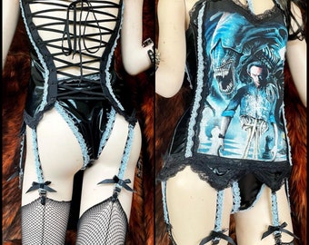 Not Bad For A Human - Aliens Pleather and Lace Corset Garter Top with Facehugger Choker - Small