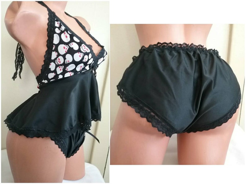 I Dream of Skulls M One of a Kind Skull Nightie Ruffle Pajama Top and Panty Set