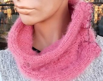 Snood écharpe en tricot duveteux, écharpe cache-cou, tube d'écharpe duveteux infini, écharpe rose pour femme, écharpe cercle, écharpe en tricot, cadeau pour elle