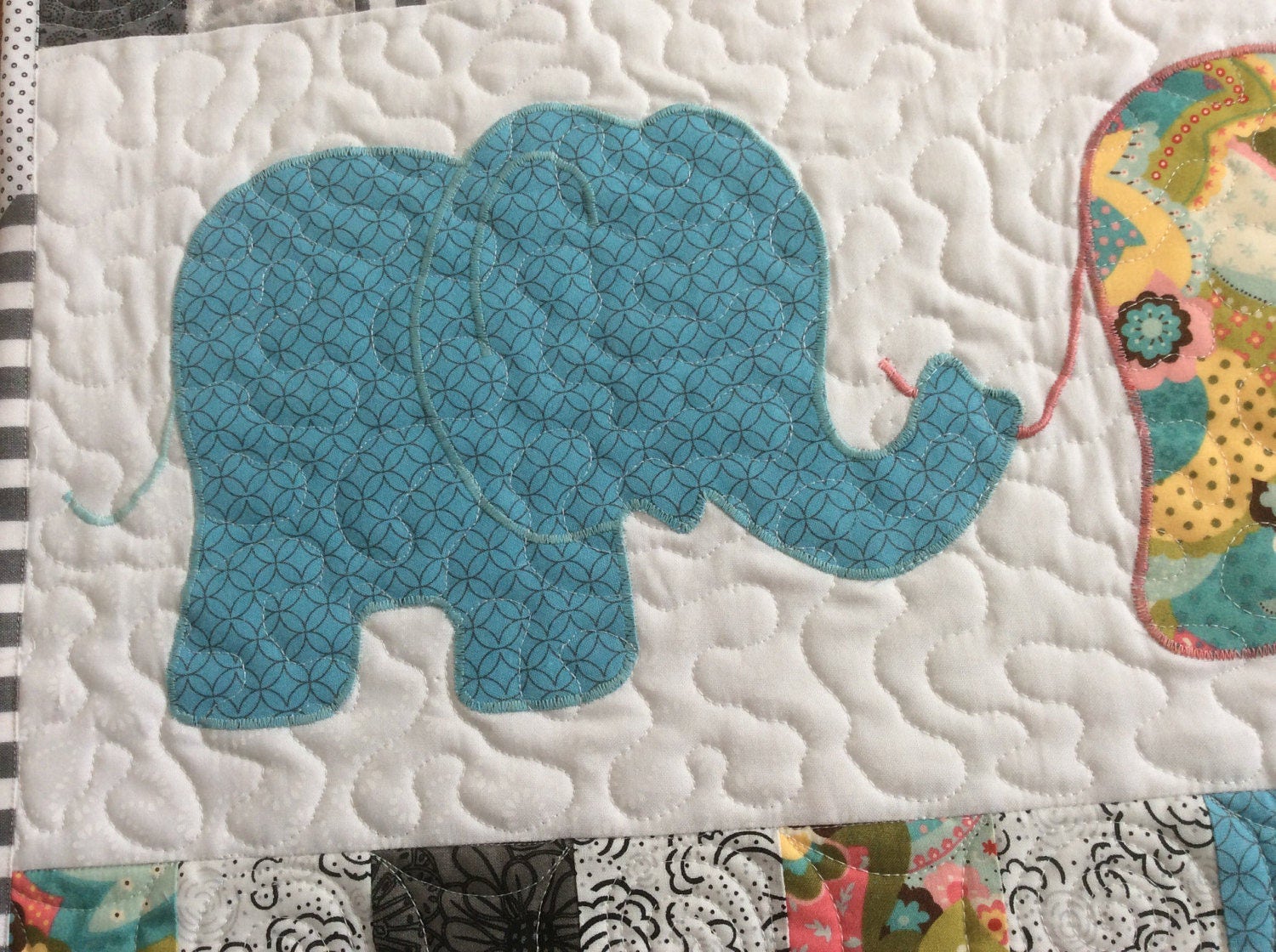 Handmade Baby quilt. Elephants on Parade 2. Free postage Shipping