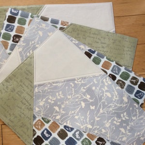 Quilted Placemats. Set of 4 Placemats. Kitchen table mats. Dining table linen.