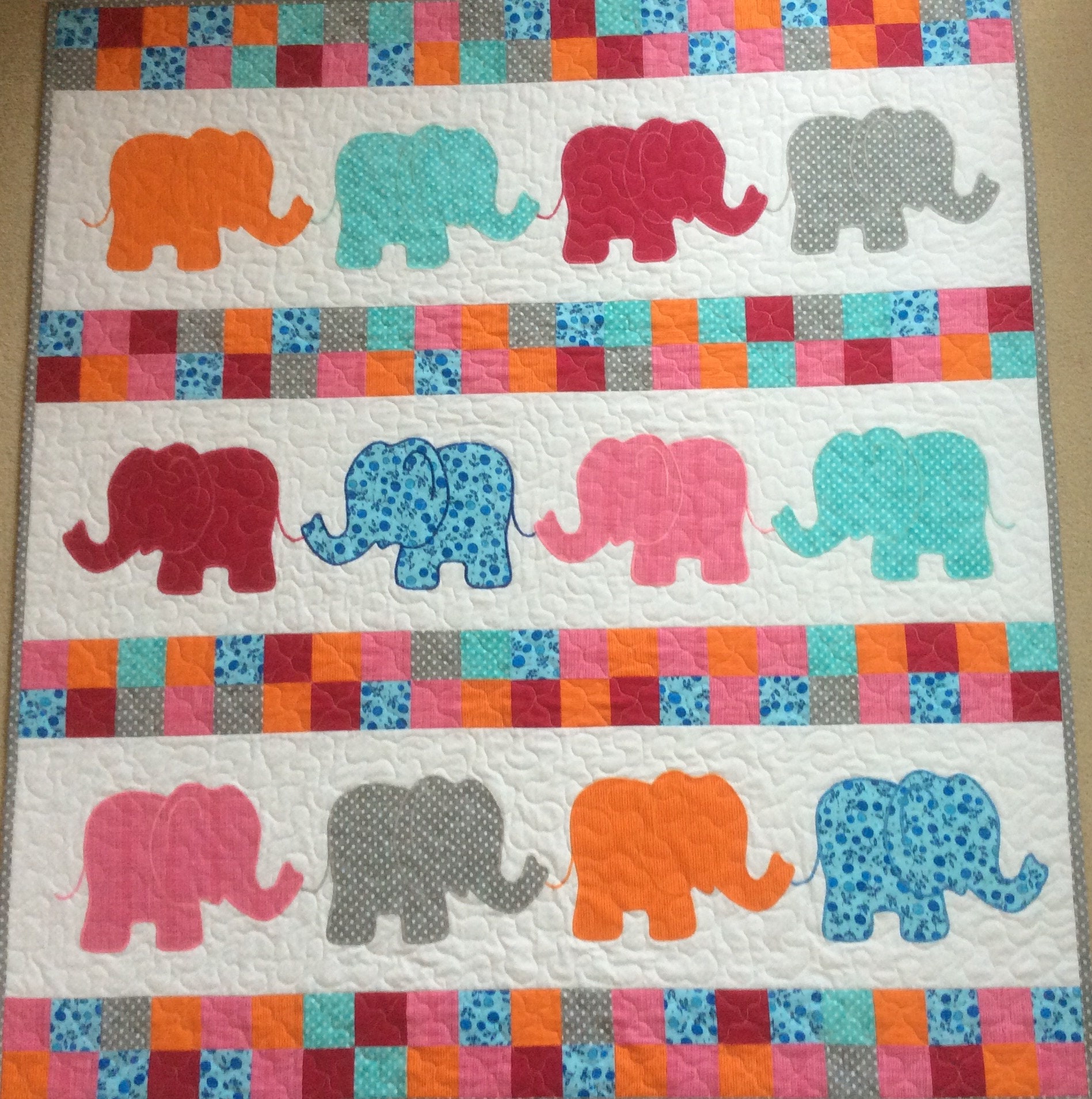 Elephant baby quilt hotsell