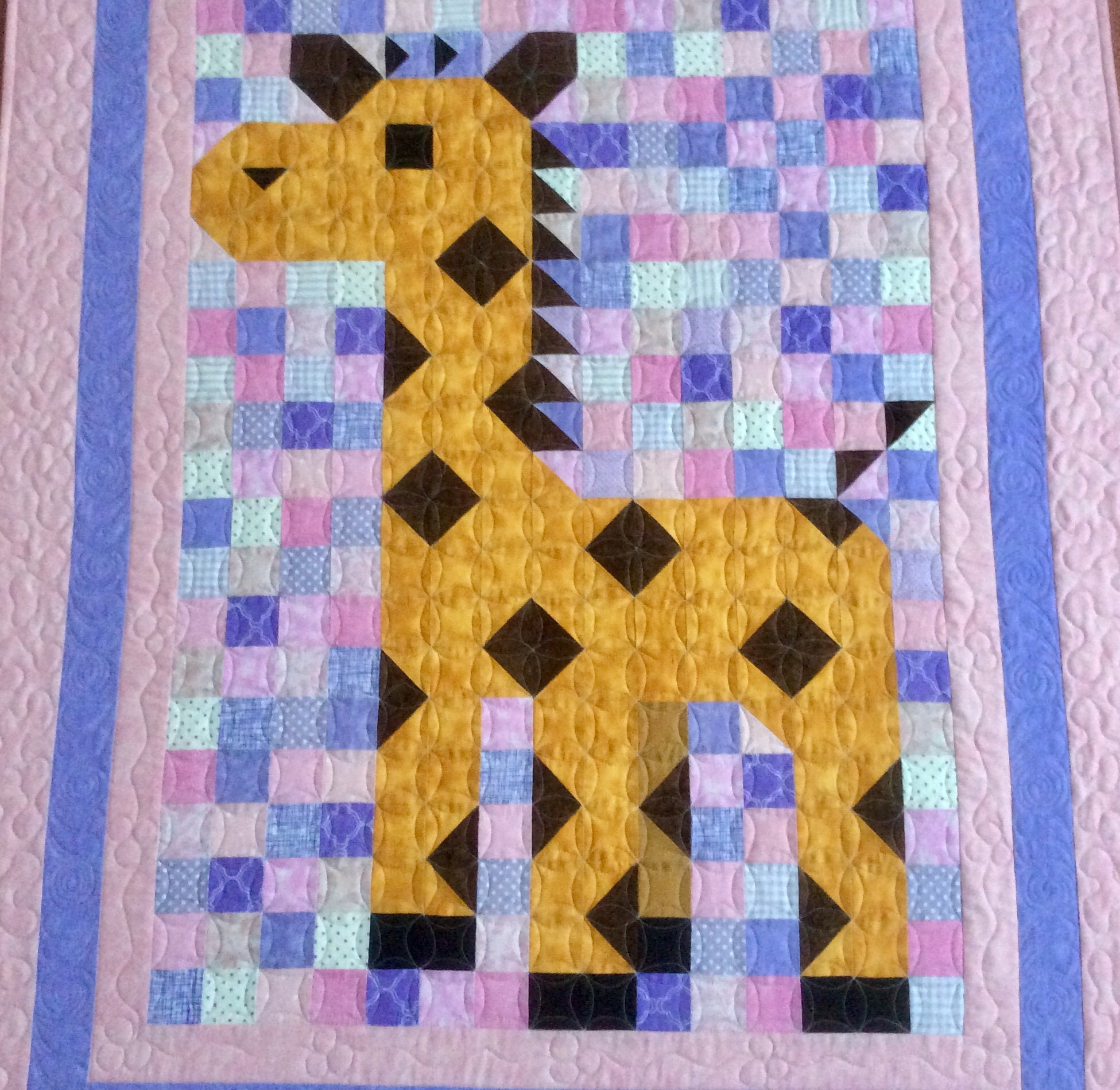 Handmade Giraffe baby quilt. Baby shower. Baby blanket. Snuggle