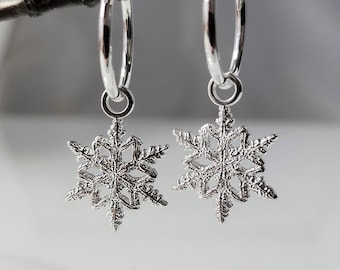 FIRST SONG - Hoop earrings with snowflake charm, Sterling silver 925