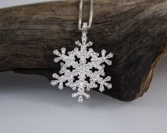 CHILL - Snowflake pendant, Sterling silver 925