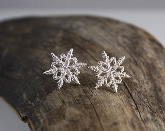 FIRST SONG - Snowflake stud earrings, Sterling silver 925