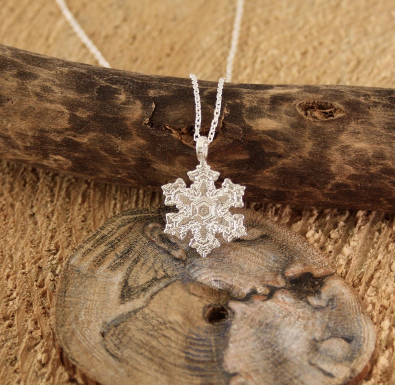 Cha Nette Avec Pendentif Argent Zircone 7 Pierres Flocon De Neige 40 42 Cm O13 Mm 602726