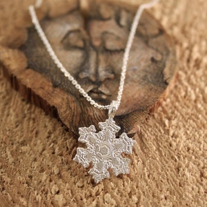 Snowflake pendant, Sterling silver 925