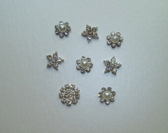 Assortment of Pearl and Diamante Embellishments. Pack of 8 Embellishments.