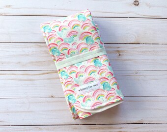 travel changing pad, changing pad, portable changing pad, diaper changing mat, travel changing mat, baby accessories, baby gift