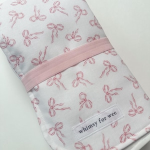 travel changing pad, changing pad, portable changing pad, diaper changing mat, travel changing mat, baby accessories, baby gift