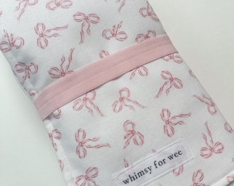 travel changing pad, changing pad, portable changing pad, diaper changing mat, travel changing mat, baby accessories, baby gift