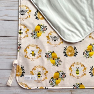 travel changing pad, changing pad, portable changing pad, diaper changing mat, travel changing mat, baby accessories, baby gift