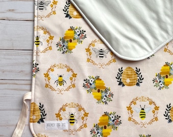 travel changing pad, changing pad, portable changing pad, diaper changing mat, travel changing mat, baby accessories, baby gift