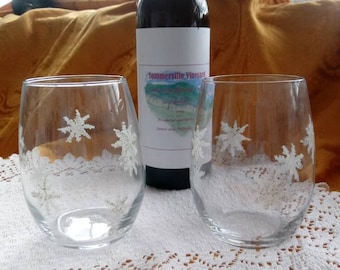 Handpainted Stemless Wine Glasses - Snowflakes