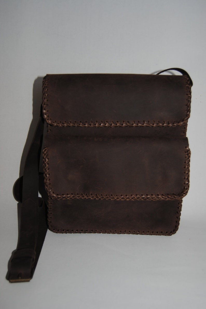 Handcrafted leather unisex bag