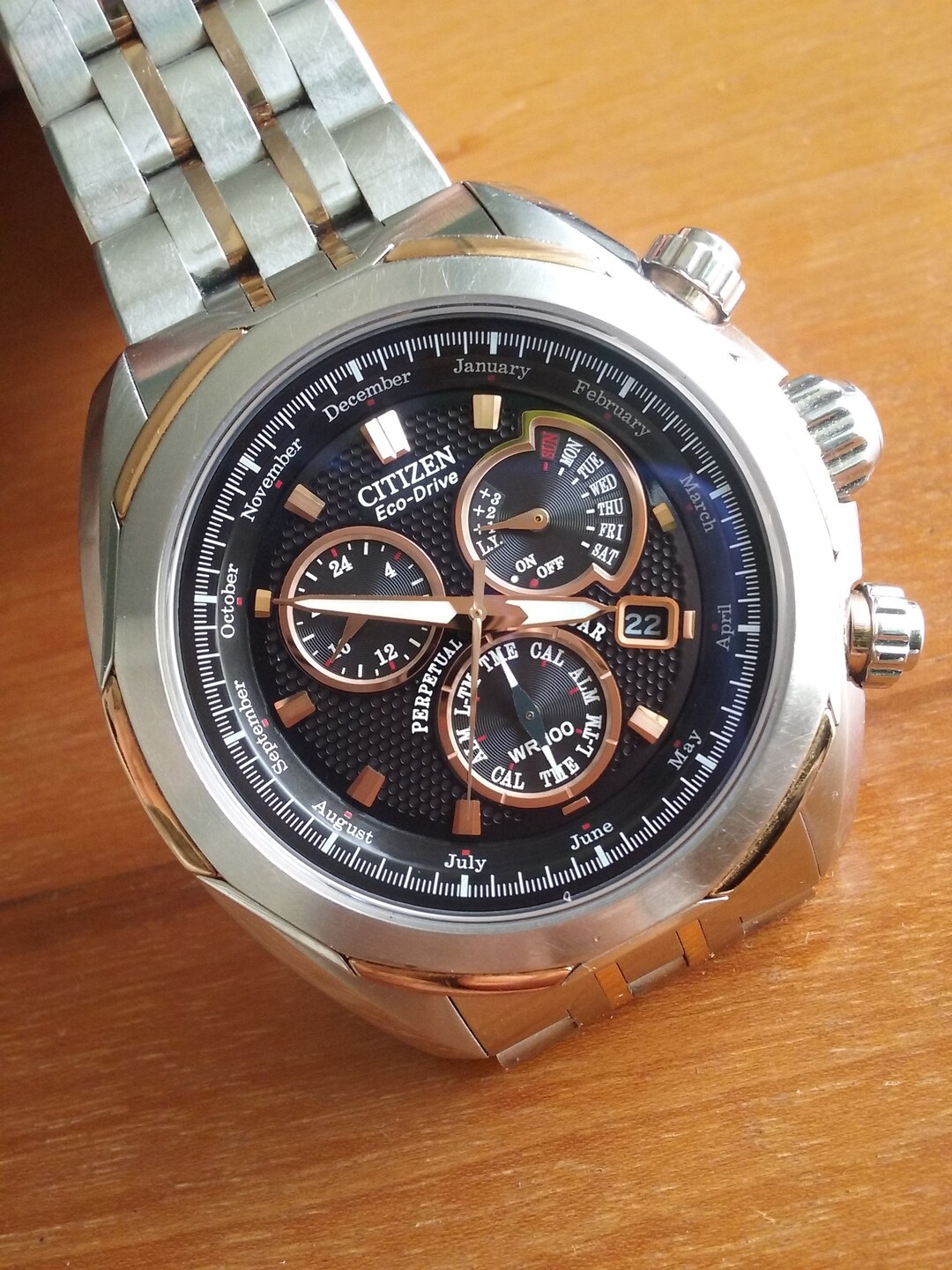 Eco drive perpetual calendar watch deals