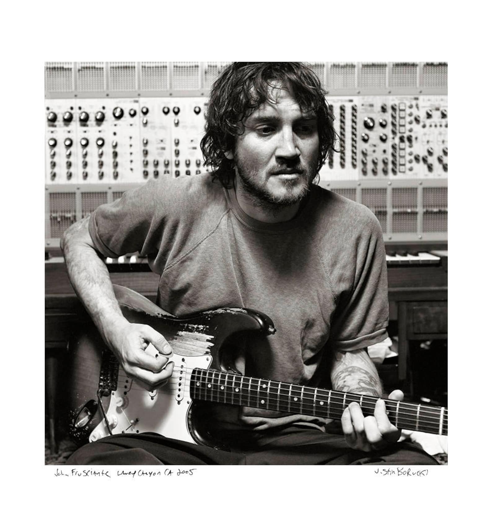 Curtains джон фрушанте. John Frusciante. John Frusciante 90s. John Frusciante Dave Simpson. Джон Фрушанте в девяностые.