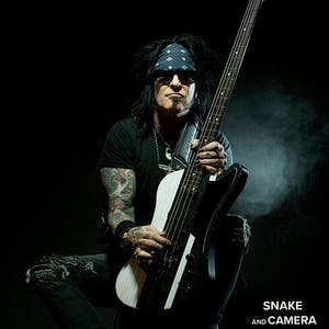 Nikki sixx guitar - Etsy 日本