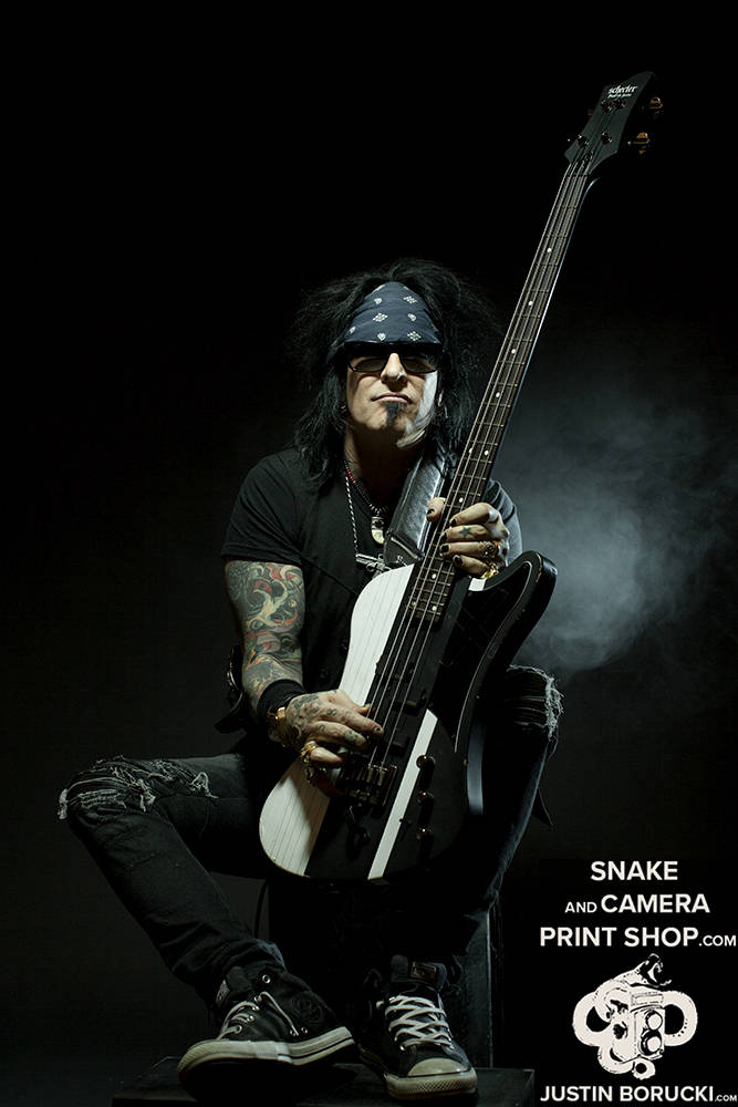 モトリー・クルー Nikki Sixx ニッキー・シックス ギターピック il_fullxfull.1410927973_qaq0.jpg