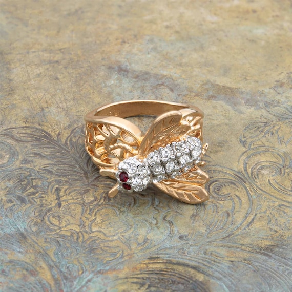 Vintage Bee Ring: Ruby Eyes, Austrian Crystals, 1… - image 1