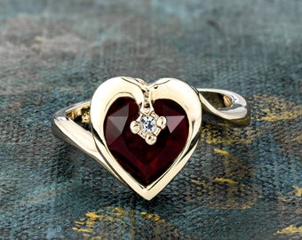 Vintage Ring 1970s Heart Shape Ring with Garnet Swarovski Crystal 18k Gold  #R1400 - Limited Stock - Never Worn