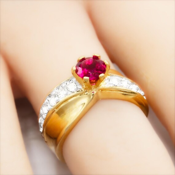 Vintage 18KT Gold Ruby Cubic Zirconia Ring: Solit… - image 5