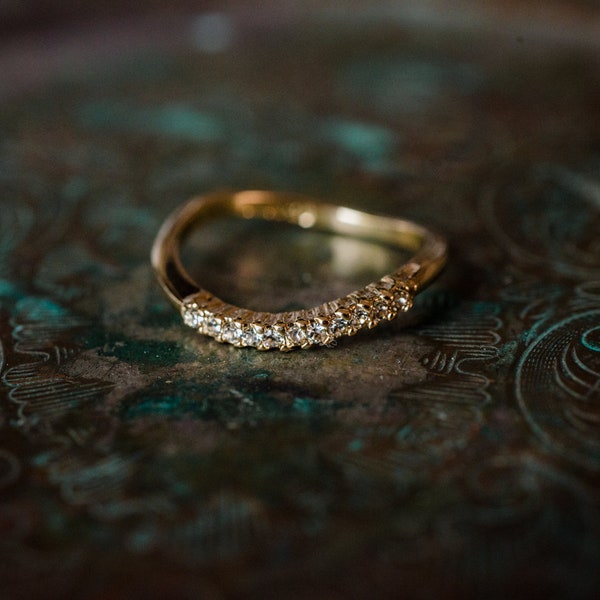 Vintage Ring 1980s Curved Gold Band Rings Swarovski Crystals Antique Womans Jewelry Midcentury Dainty #R384 - Limited Stock - Never Worn