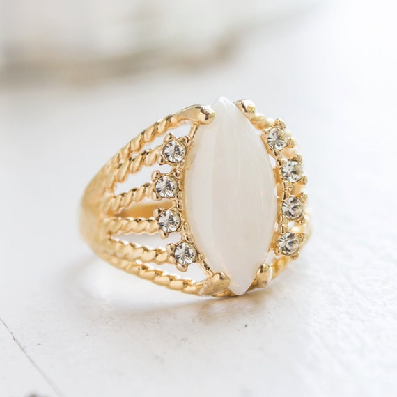 Vintage Womens Genuine Opal Ring 18k Gold Electroplated Stamped HGE October Birthstone Antique Cocktail Rings Handmade in USA Girls