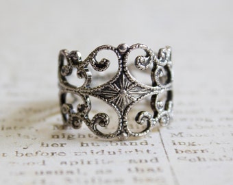 Vintage Filigree Ring Antiqued Rhodium Plated Edwardian Style Made in USA #R553