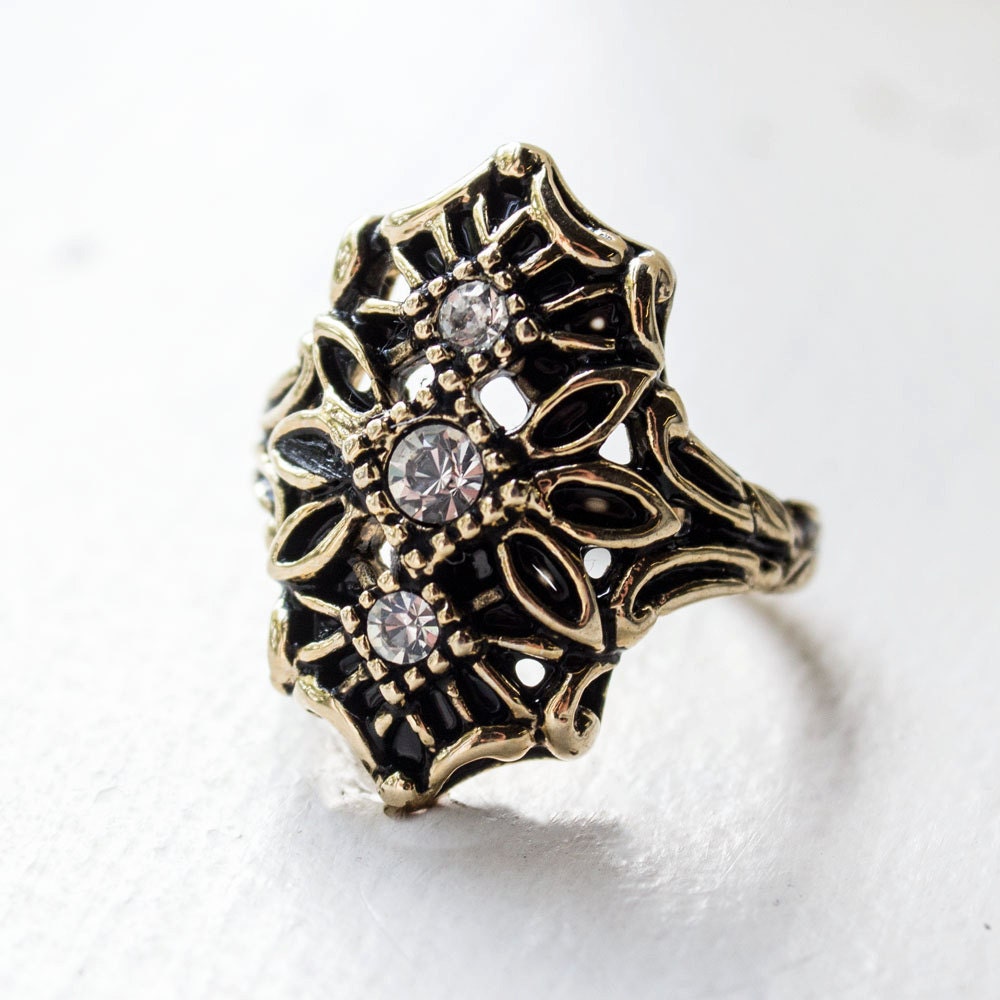 Vintage Edwardian Style Ring: 18k Gold Swarovski Crystal Jewelry